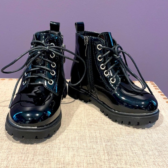 🎈SOLD🎈Shein Kids Patent Combat Boots - Picture 1 of 5